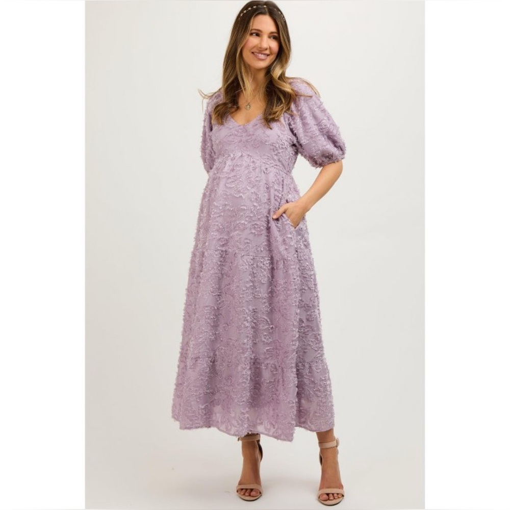 Lavender Fringe Textured Short Puff Sleeve Maternity Midi Dress